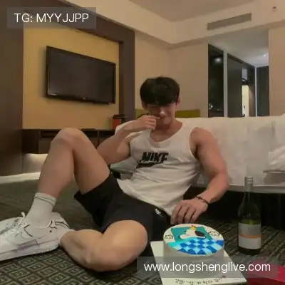 卫凝林